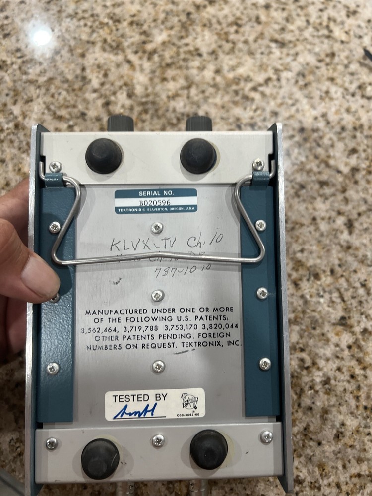 Tektronix 2703step Attenuator