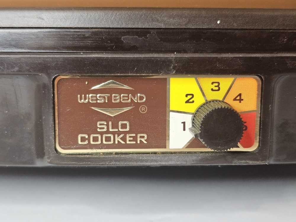 Vintage 70s West Bend Slow Cooker Rectangular Electric Buffet Server USA Tested