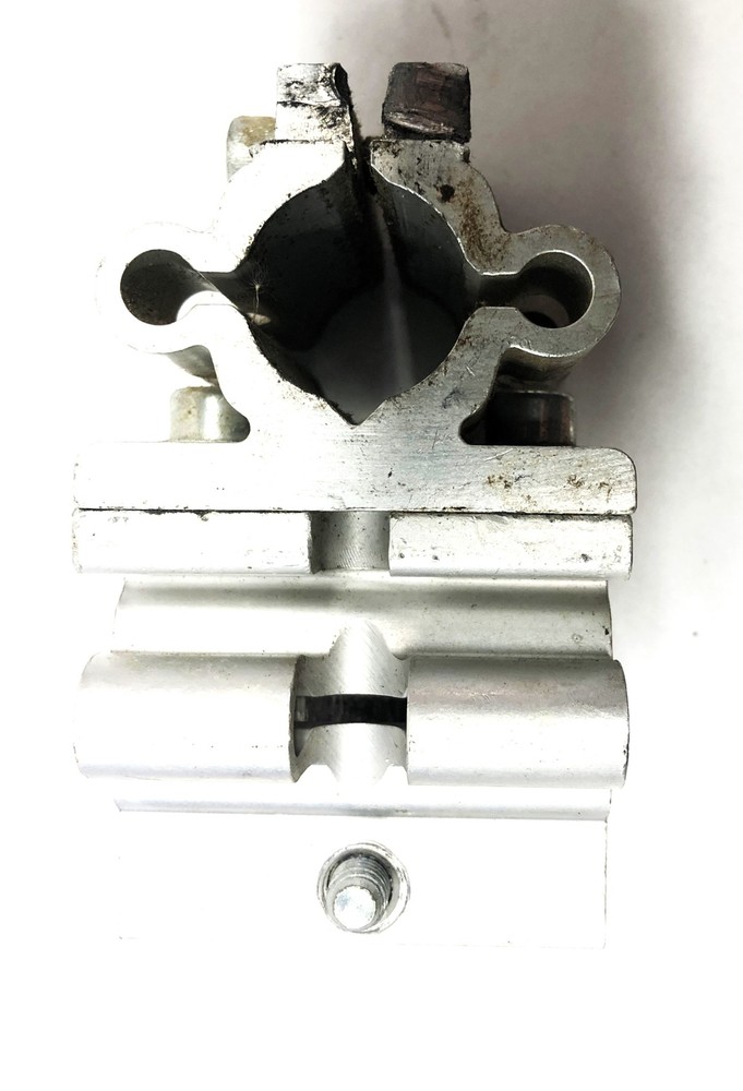 Unbranded Printer Bracketry Clamp 2-1/2x2-1/2x4-1/2 in USED