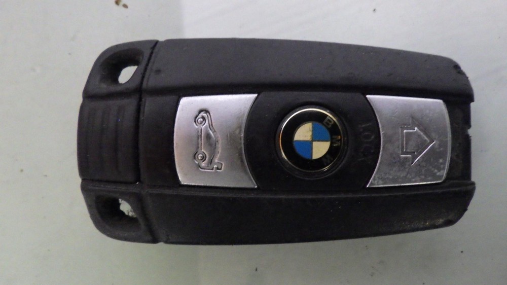 07 BMW 525i Ignition W/Key