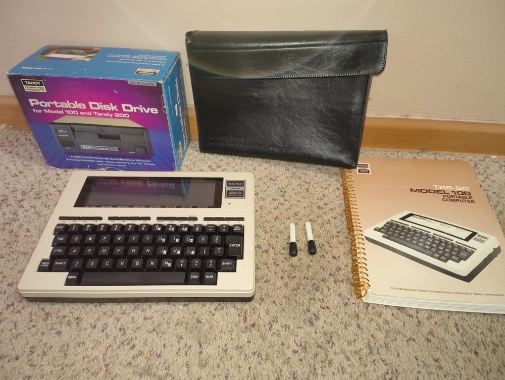 Nice TRS-80 Model 100 Bundle - TESTED -Disk Drive New Belt! Many Extras