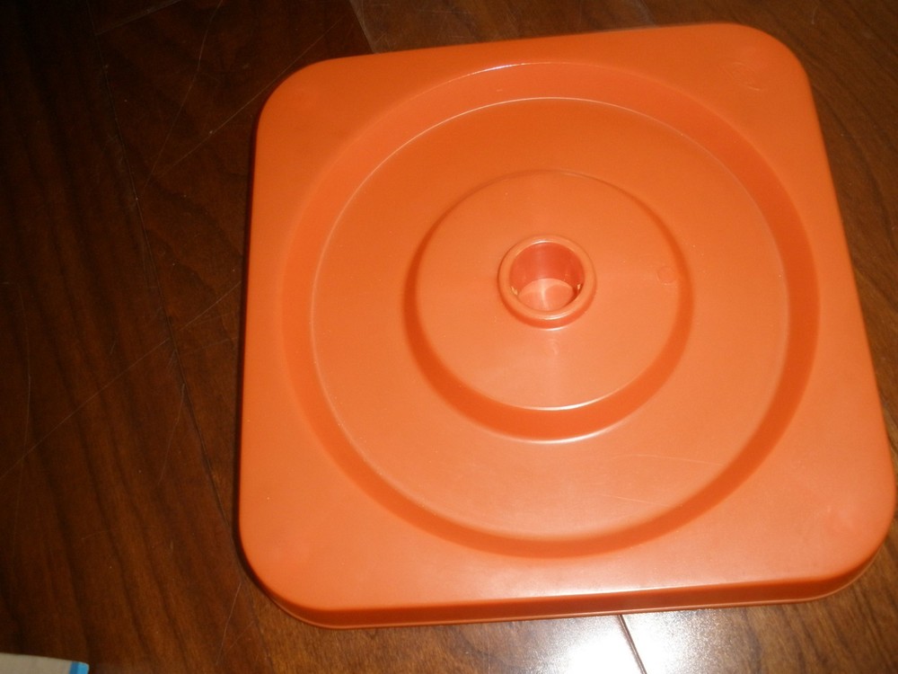 VINTAGE 1978 IDEAL PAYOFF MACHINE GAME
