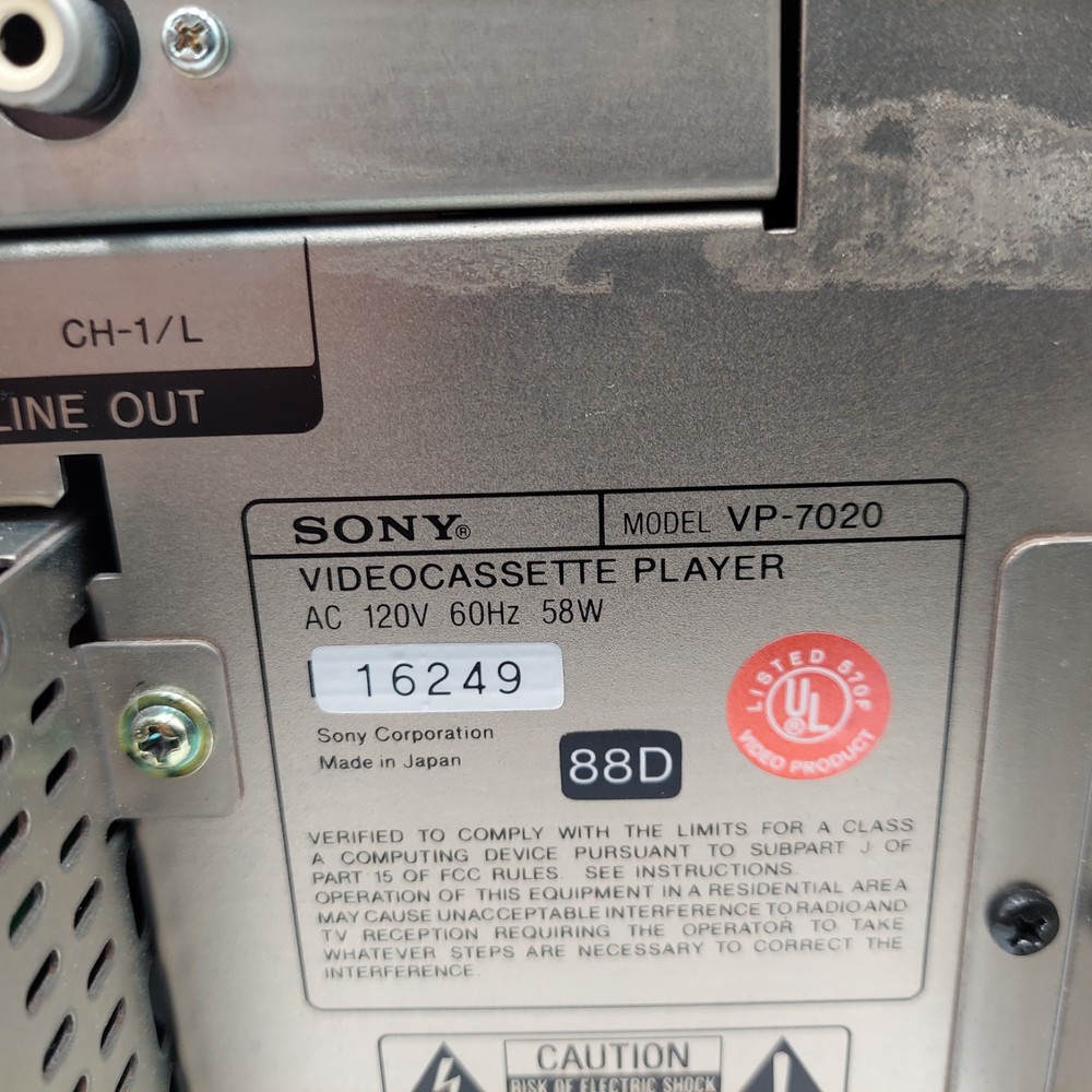 SONY NTSC VP-7020 U-MATIC PLAYER