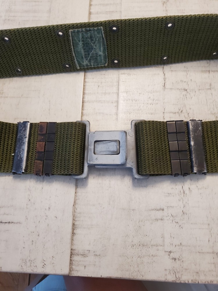 US Military Issued Army Belt Medium