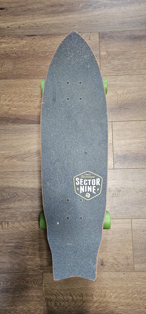 Sector Nine Wavepark Skateboard - PINEAPPLE EDITION - Complete - Mint Condition