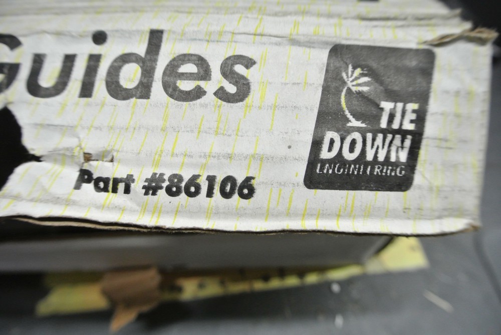 TIE DOWN ADJUSTABLE ROLLER GUIDE 86106 SILVER MARINE BOAT