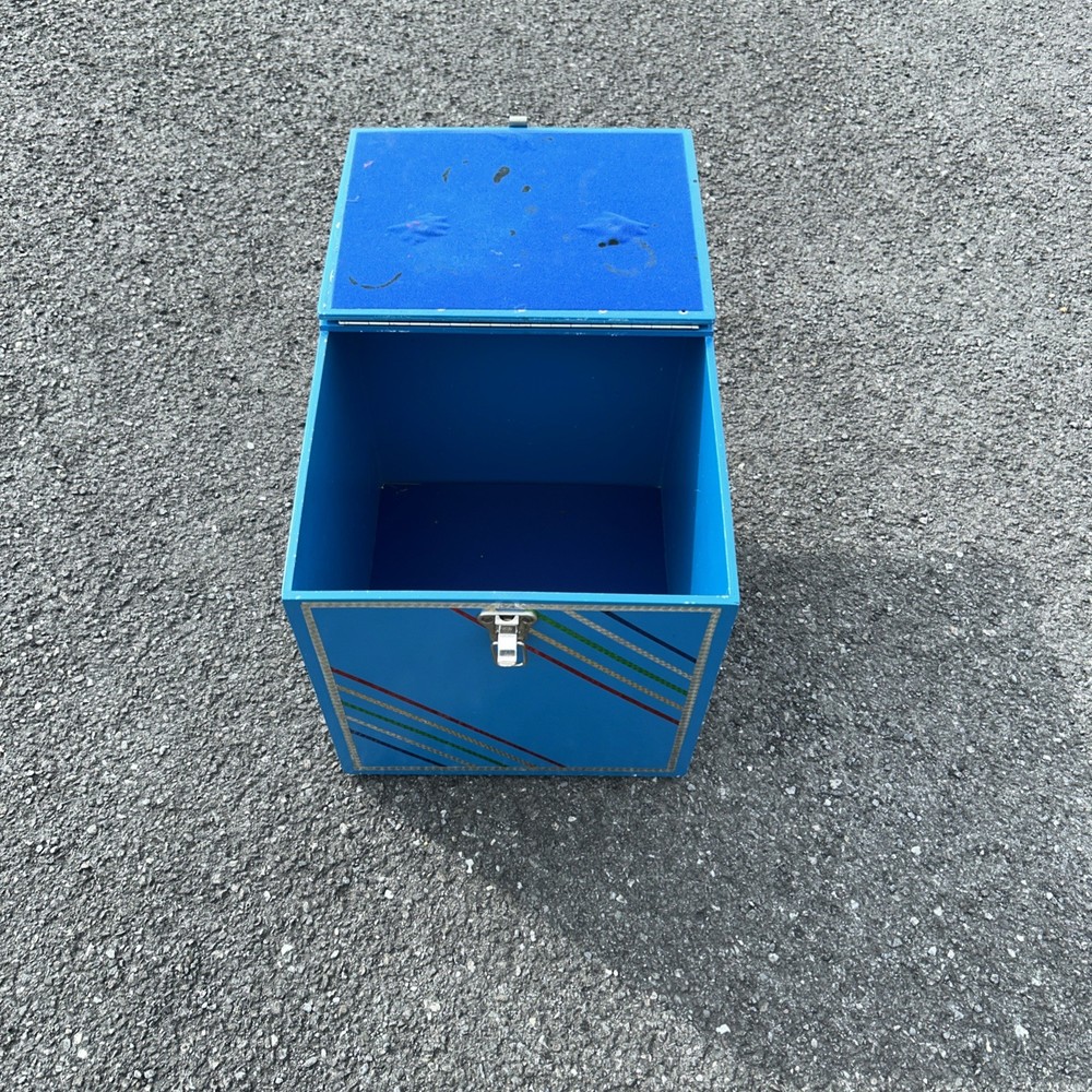 Professional Magicians Prop Box