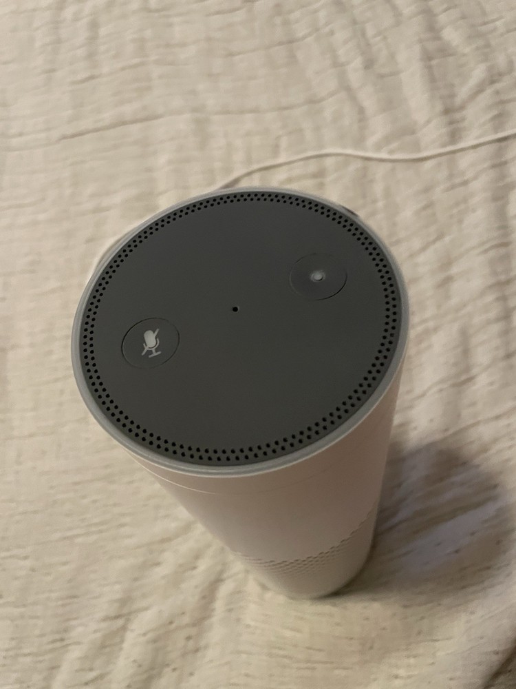 Amazon Echo Speaker Bluetooth WiFi Alexa Smart First Gen White Compact Works