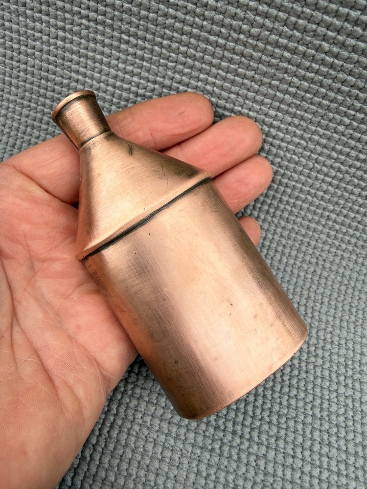 TINY VINTAGE COPPER OIL CAN.