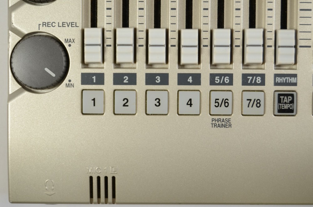 BOSS BR-600 Multi Track Digital Recorder 8 track