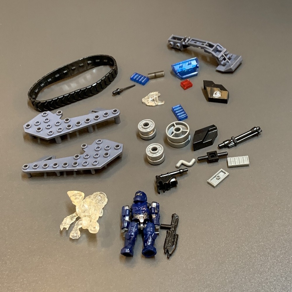 Missing some Accessory 2 sets New Mega Bloks Consturx HALO Building Figure