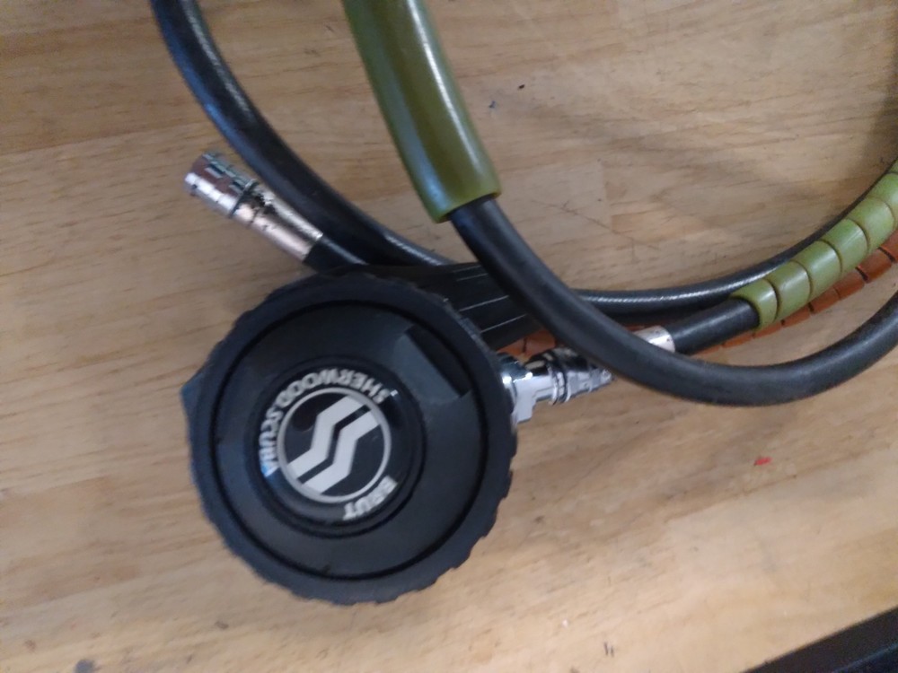 Sherwood Brut scuba Regulator Set