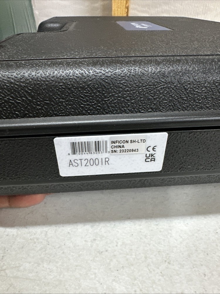 Inficon AST200IR Refrigerant Leak Detector - Open Box
