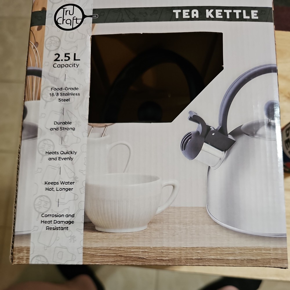 Tru Craft 2.5 L Stainless Steel Tea Kettle New With Box