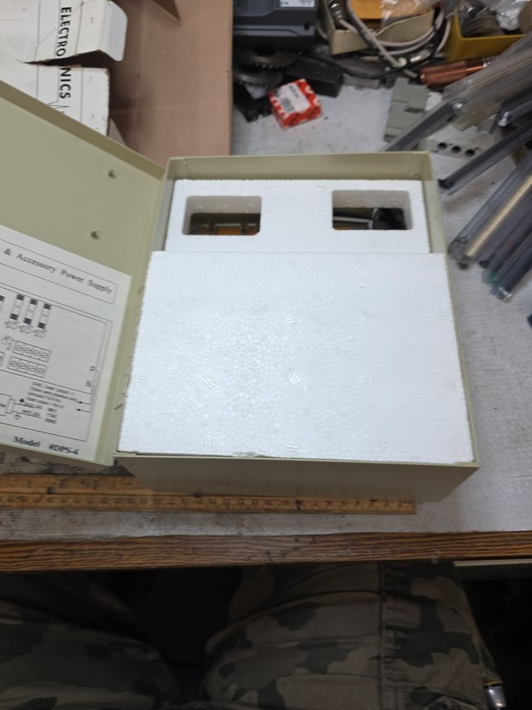 MG Electronics DPS-4 Camera 24VAC Distributed Power Supply NEW IN BOX