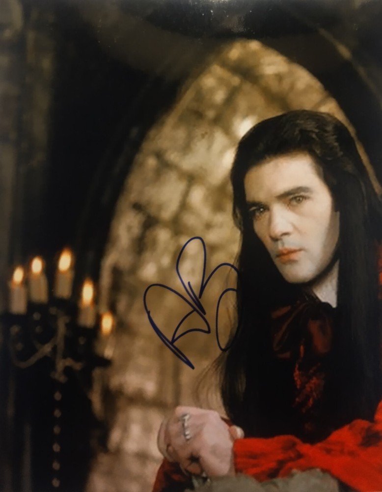 Antonio Banderas  signed 8x10