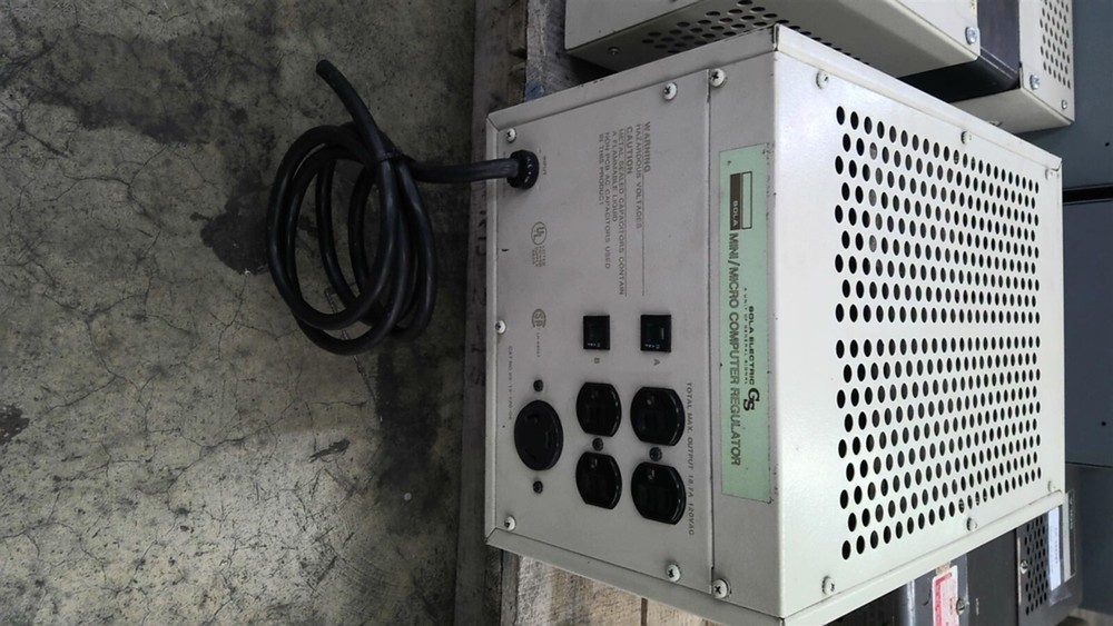 Sola 63-13-220-06 Mini/Micro Computer Regulator