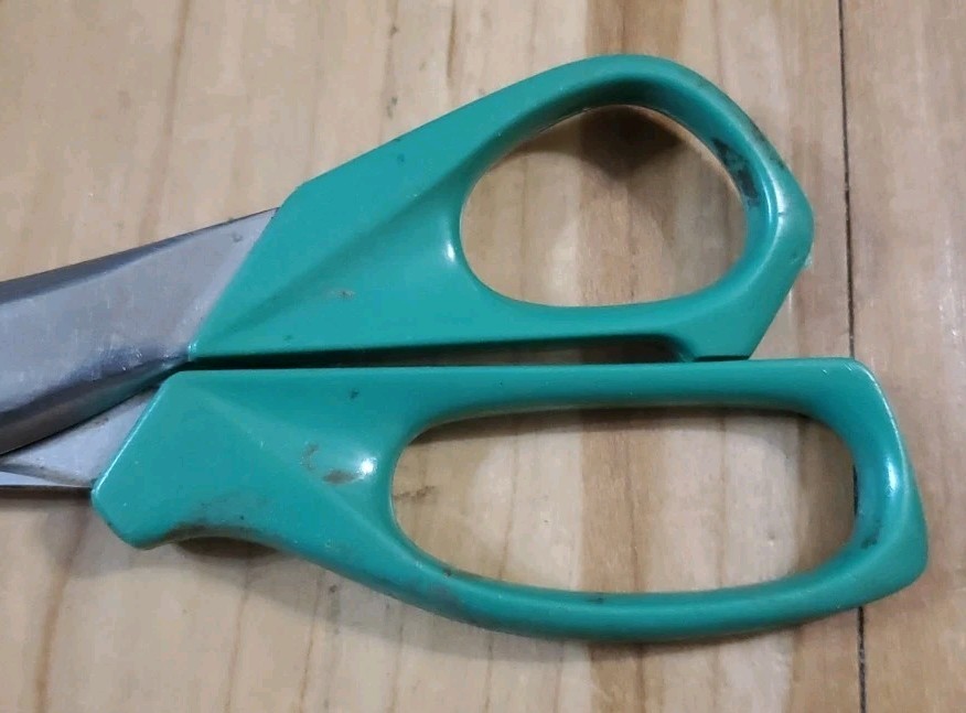 Vintage Solingen Germany Tailor Shears 10.5” Green Handle MCM