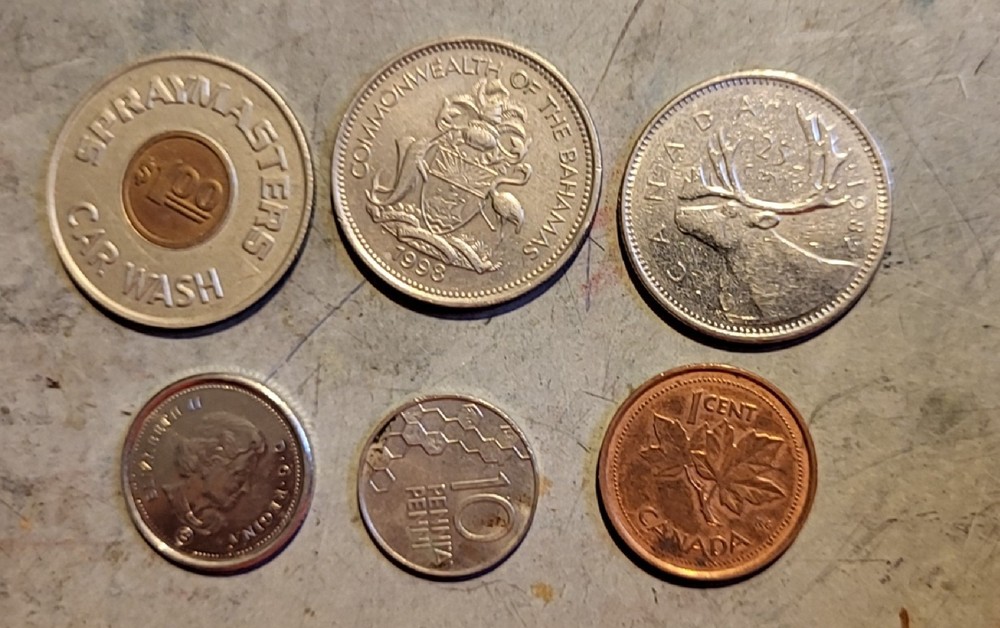 Coins from Various Countries 6pcs j6