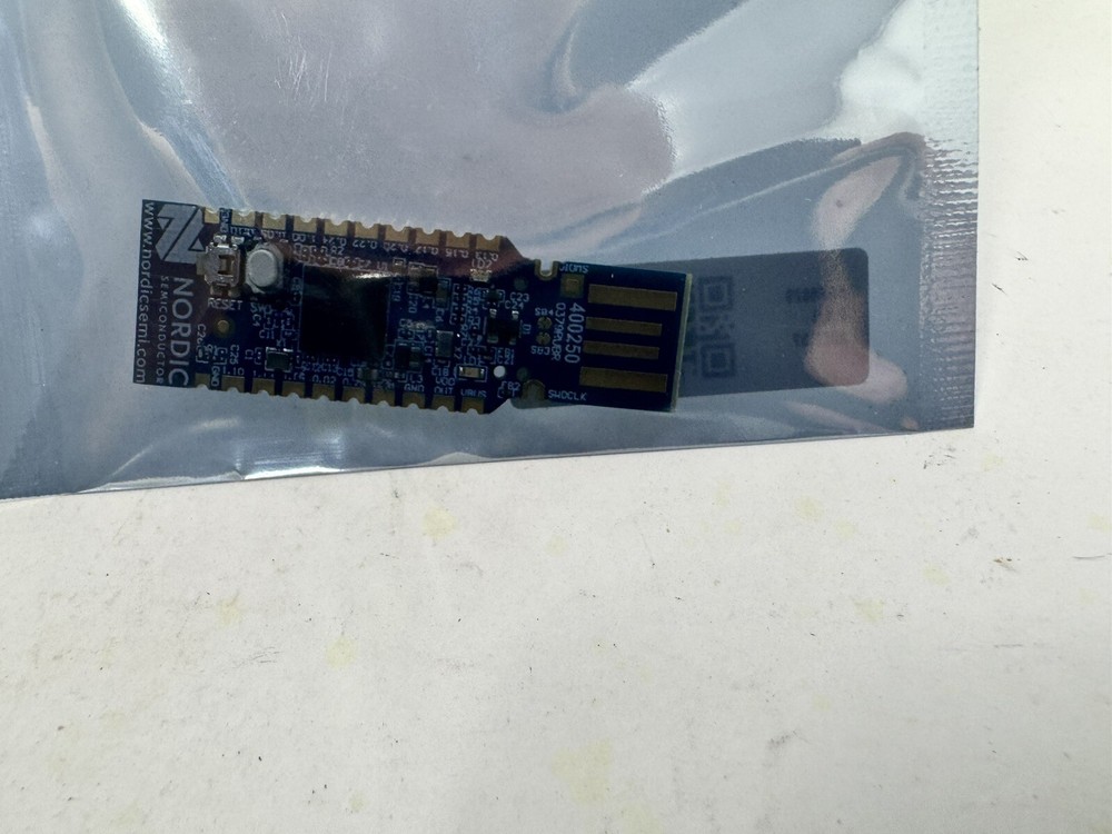 nRF52840-DONGLE Nordic Semiconductor