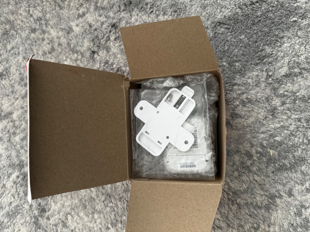 WattStopper LMIN-104 Low Voltage Interface 24VDC White, New In Box