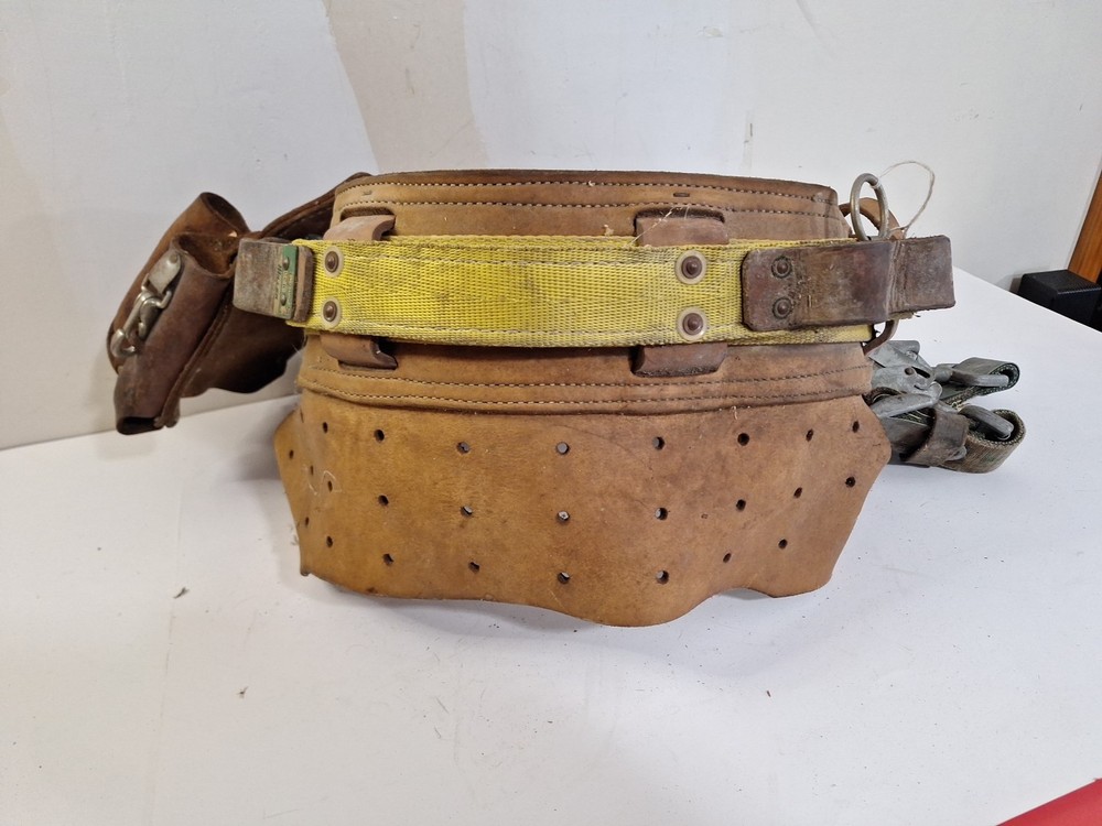 Lineman's Tree Climbing Pole Miller Belt Tool Holder