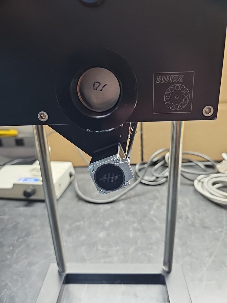 SUTTER INSTRUMENTS 32mm LB10IQ32 122 LAB MICROSCOPE SHUTTER Stand