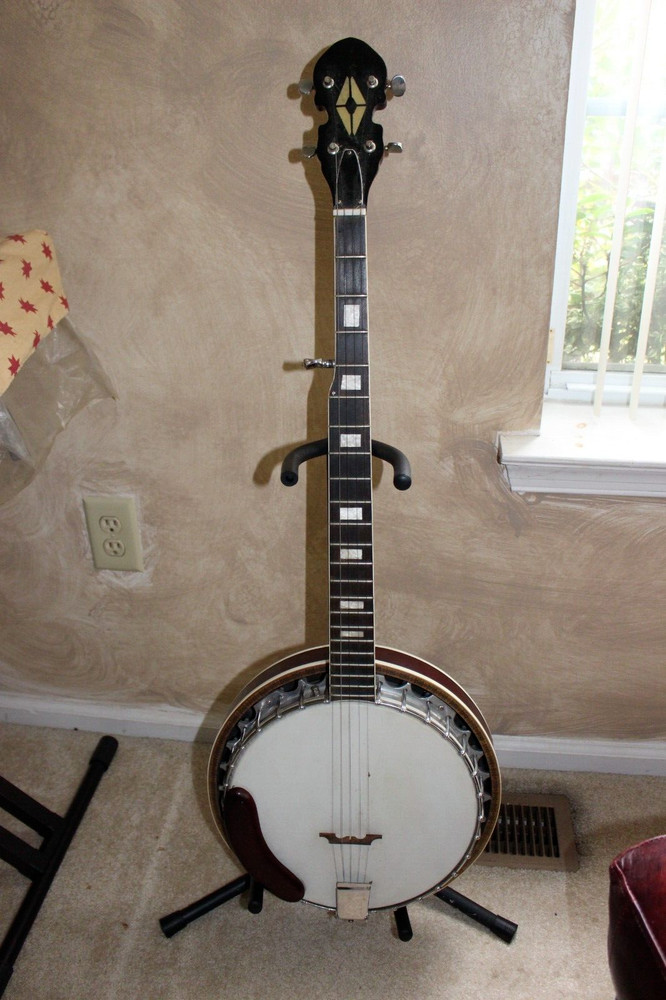 1970 Vintage Closed Back Eagle Resonate 5 Strings Banjo