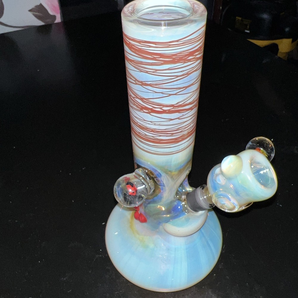 Travis Wigger Snodgrass Apprentice Bong Red Wings