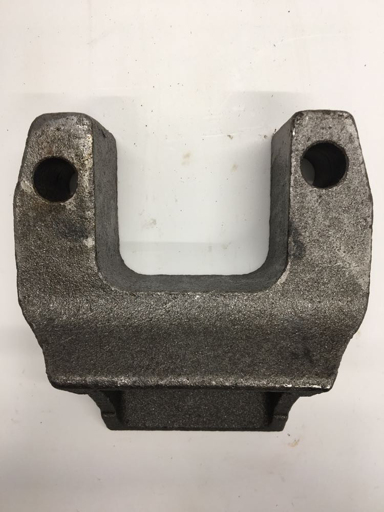 Peterbilt DS-404 Torque Rod Bracket 302166 (338-10236)