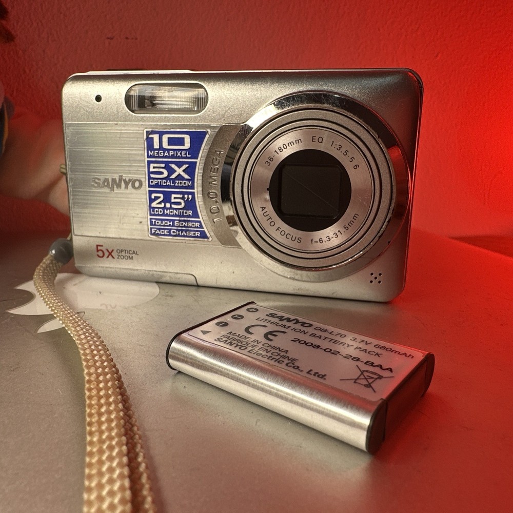 Sanyo VPC- E10 ex Digital Camera