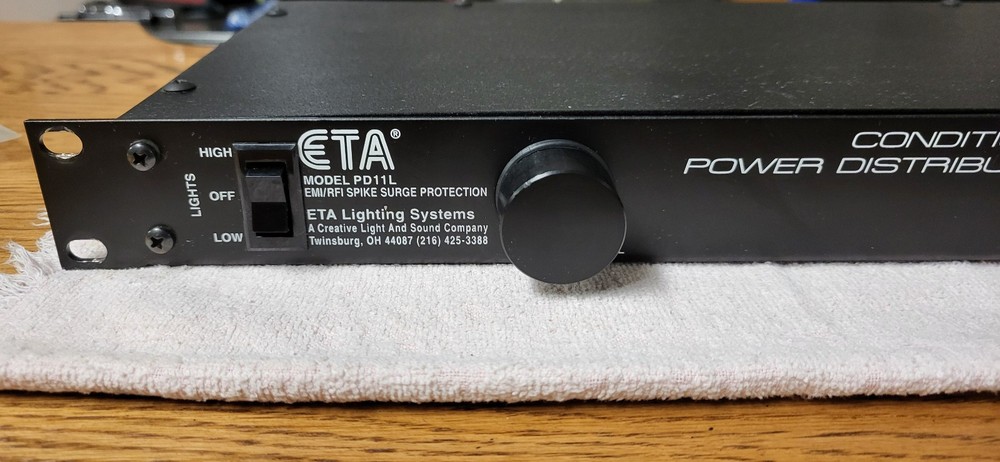ETA PD11L rack mounted power conditioner Excellent