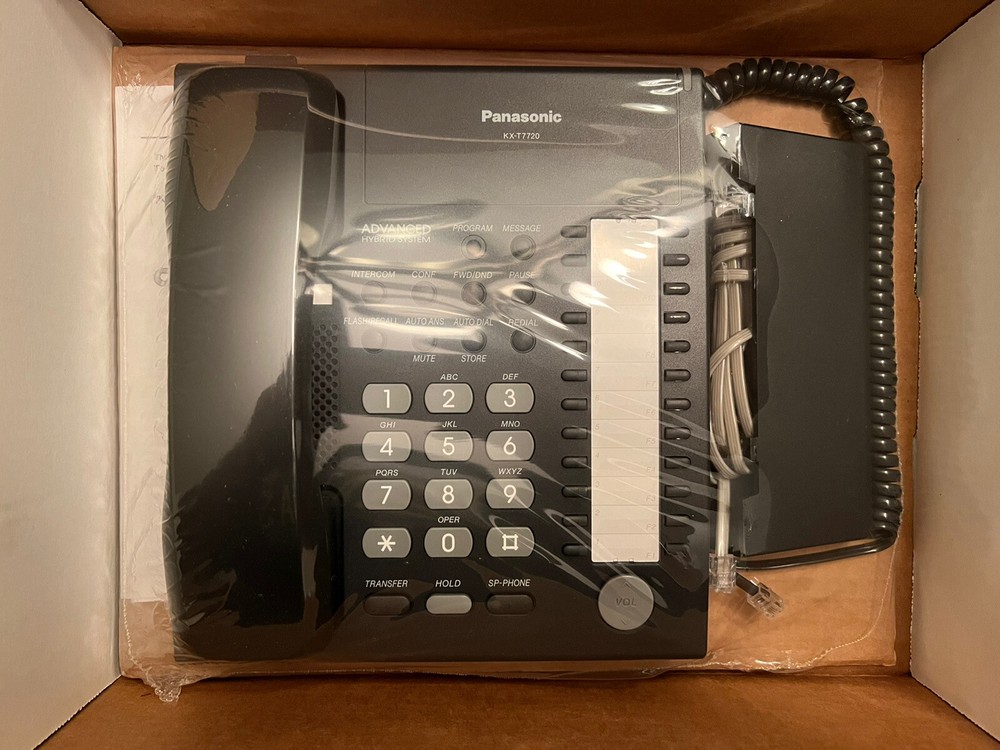 Panasonic KX-T7720 Non Display Speaker Phone (Black) *Refurbished*