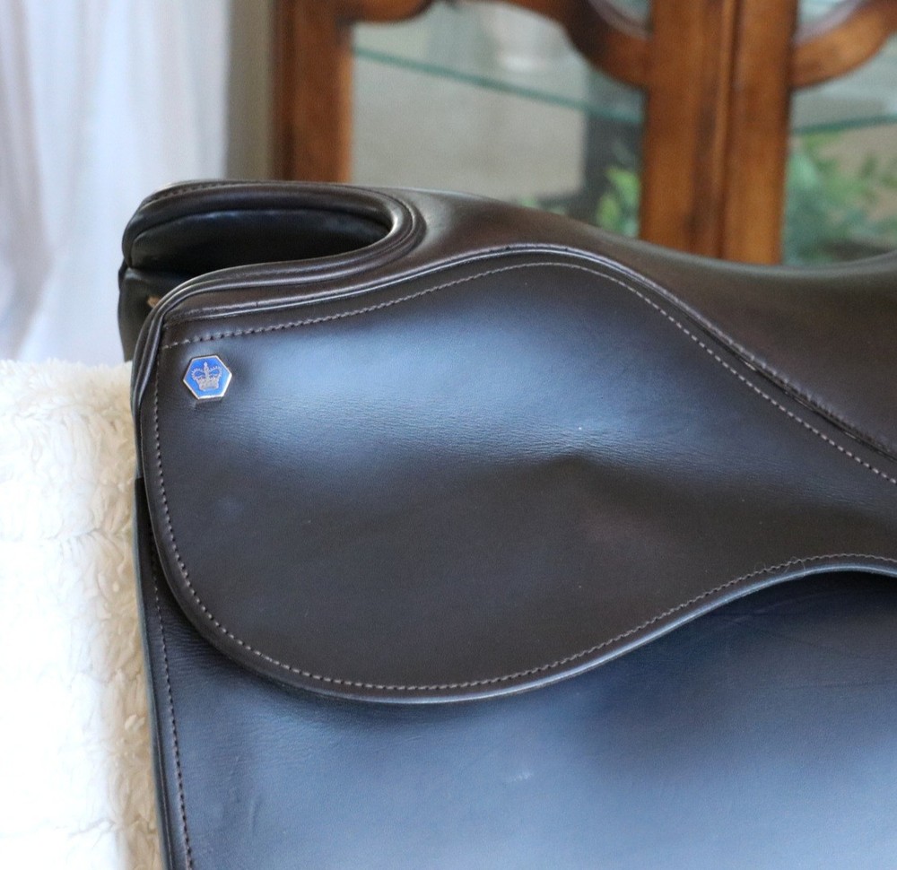 21" Windsor Cutback Lane Fox Saddleseat Saddle W/ Adjustable Stirrup Bars