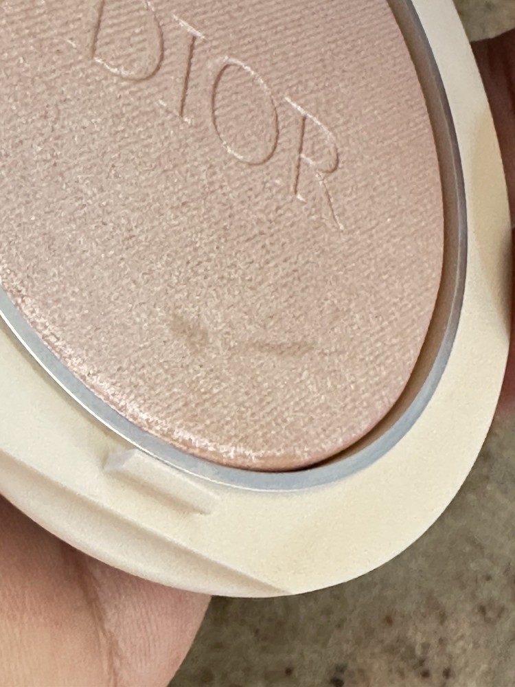 Dior Forever Couture Luminizer – 02 Pink Glow – NWOB Read Description
