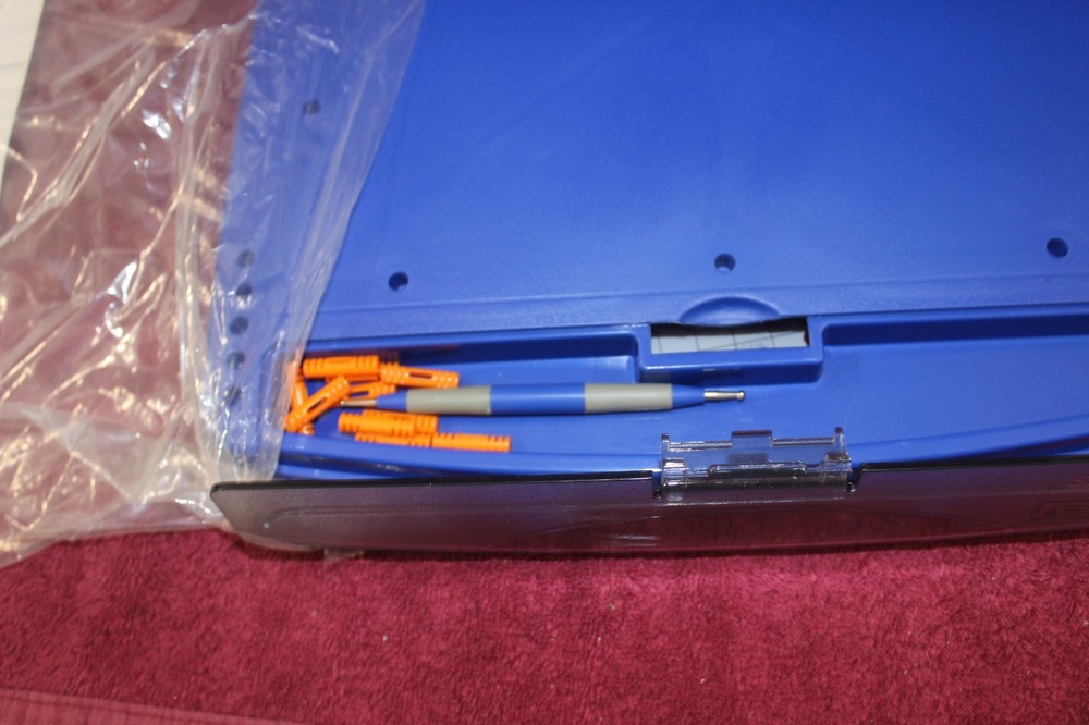 Fiskars Shape Boss The Ultimate Embossing System