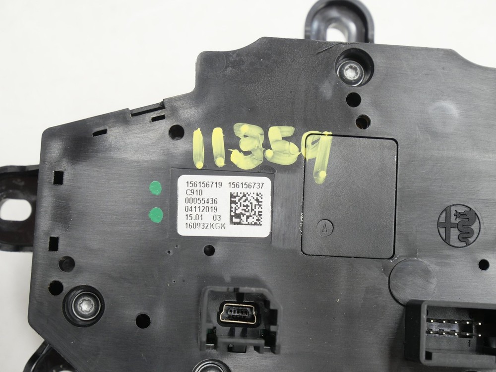 2020 Alfa Romeo Stelvio Center Console Control Switch Selector Navigation OEM