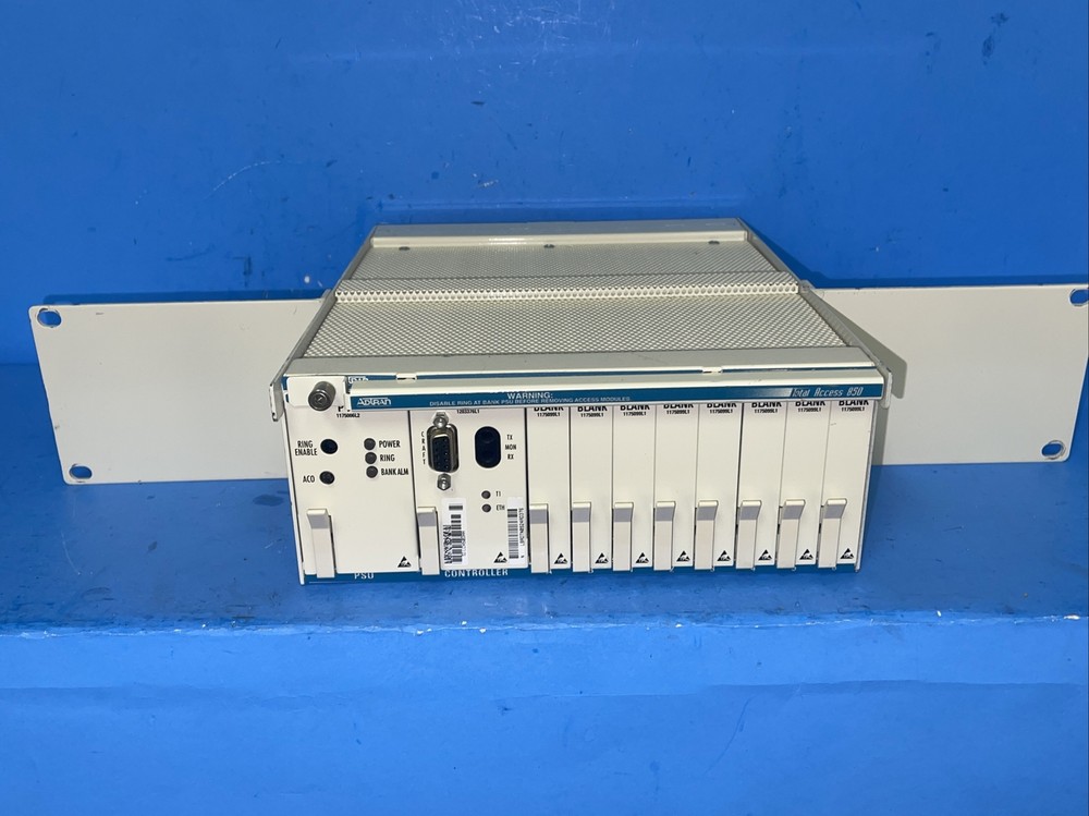 ADTRAN Total Access 850 AC 10/100 Wired Router