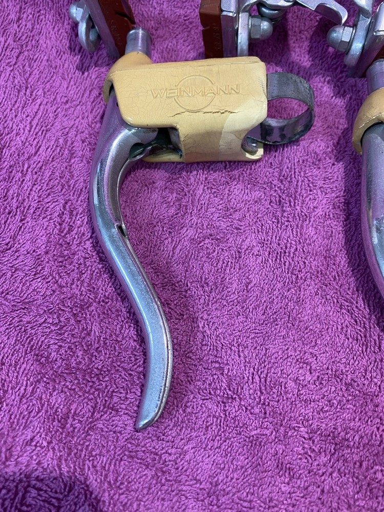 Universal Super 68 brakeset - levers and calipers #51