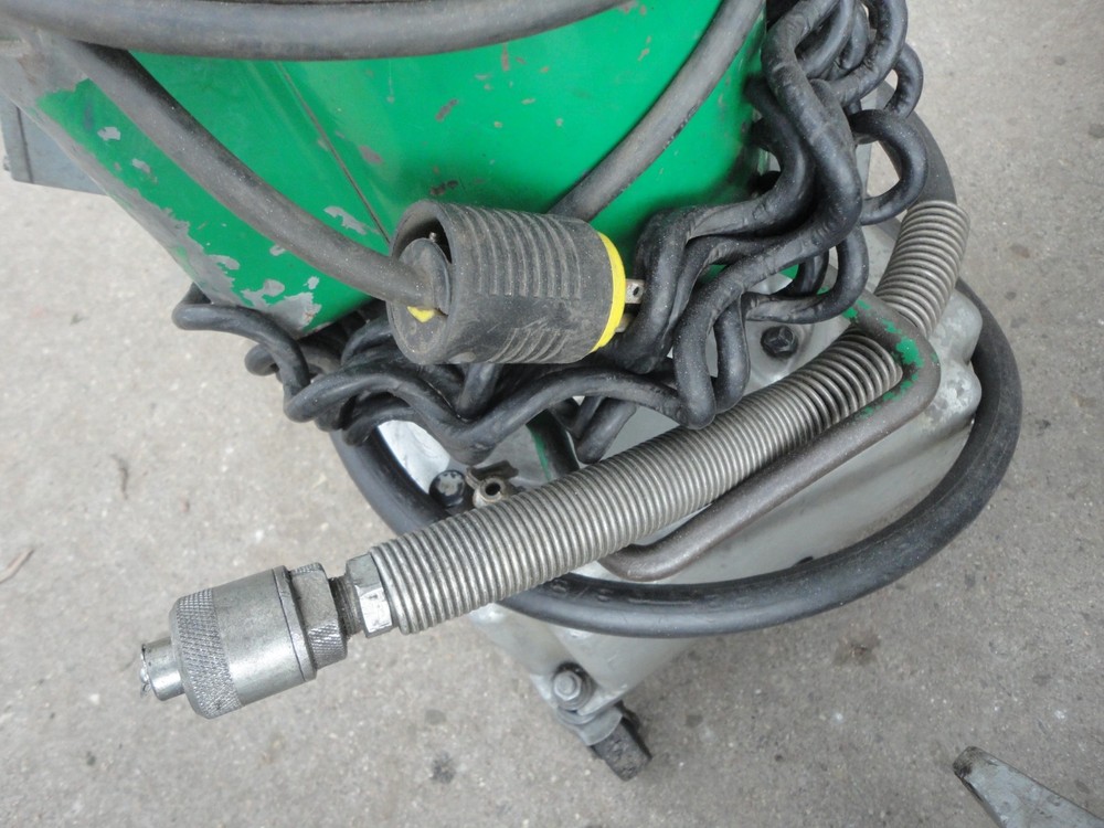 Pre-Owned "Complete" GREENLEE #884 Bender including Hydraulic Pump