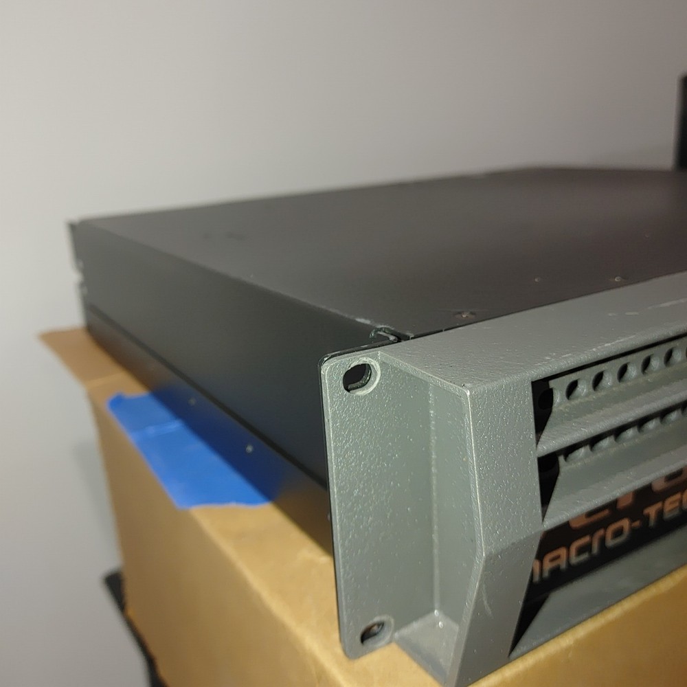 CROWN MACRO-TECH 5000i PRO POWER AMPLIFIER
