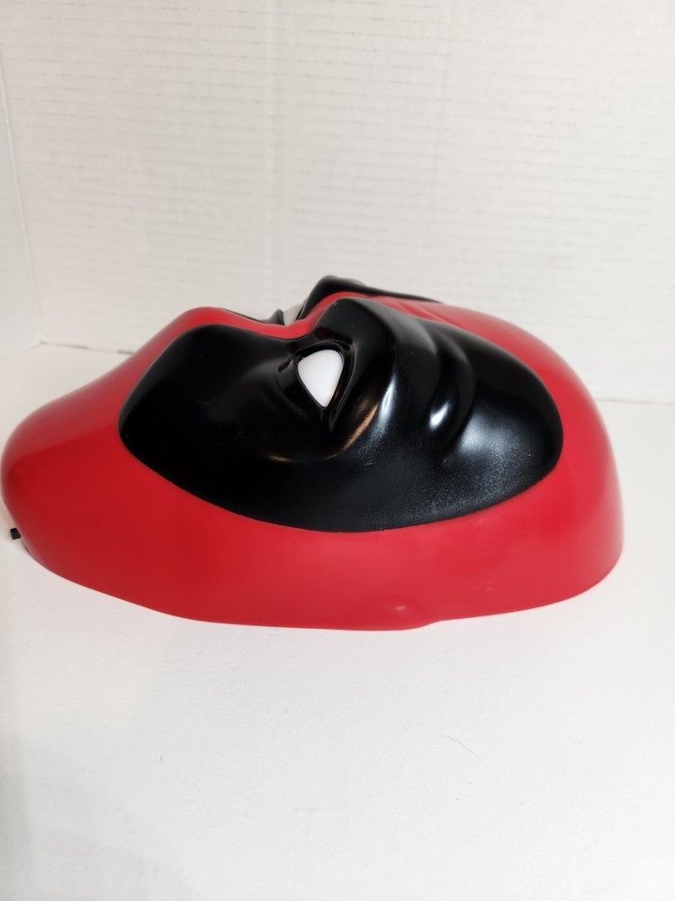 Marvel 3D Light Deadpool Mask Wall Decoration LED Nightlight Works