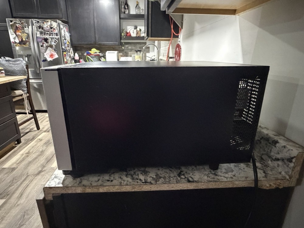 Emersion 8-Bottle Wine Cooler