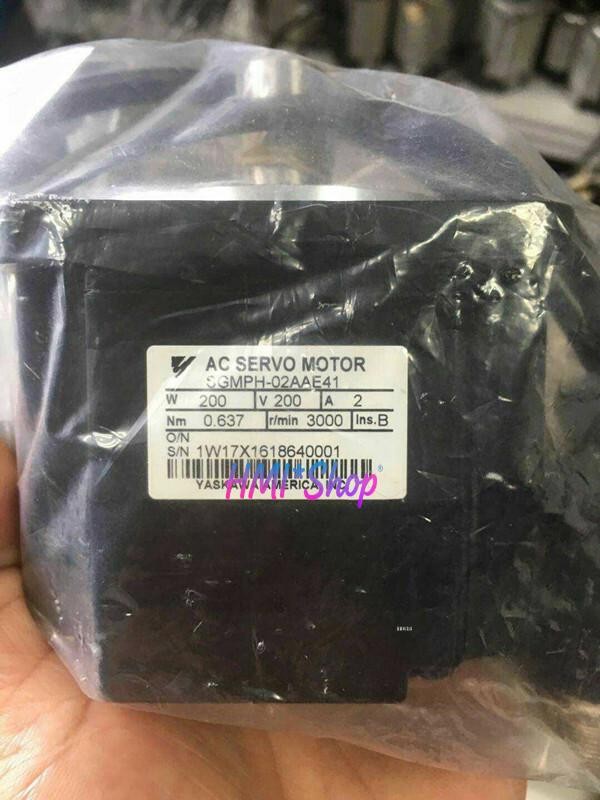 1 Pc. New SGMPH-02AAE41 AC Servo Motor