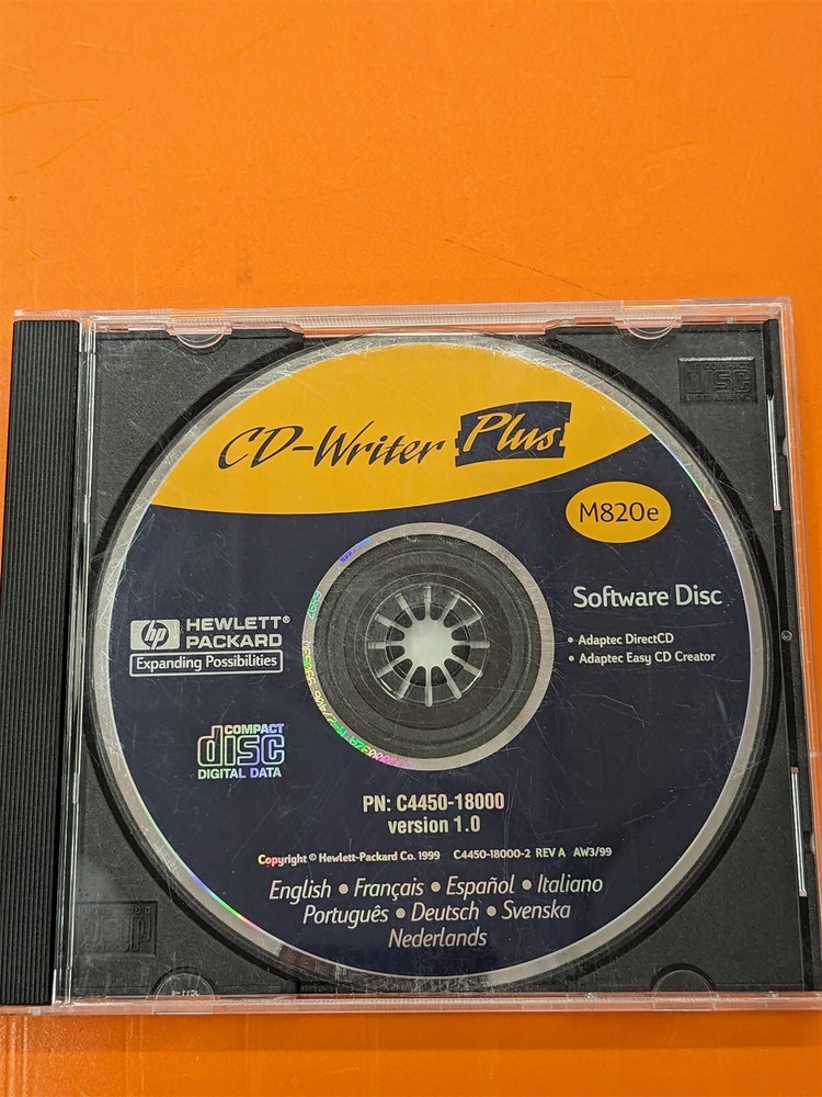 ⭐️⭐️⭐️⭐️⭐️ Vintage HP M820 CD-Writer Plus w/ Software Disk, Cable, & PC Card