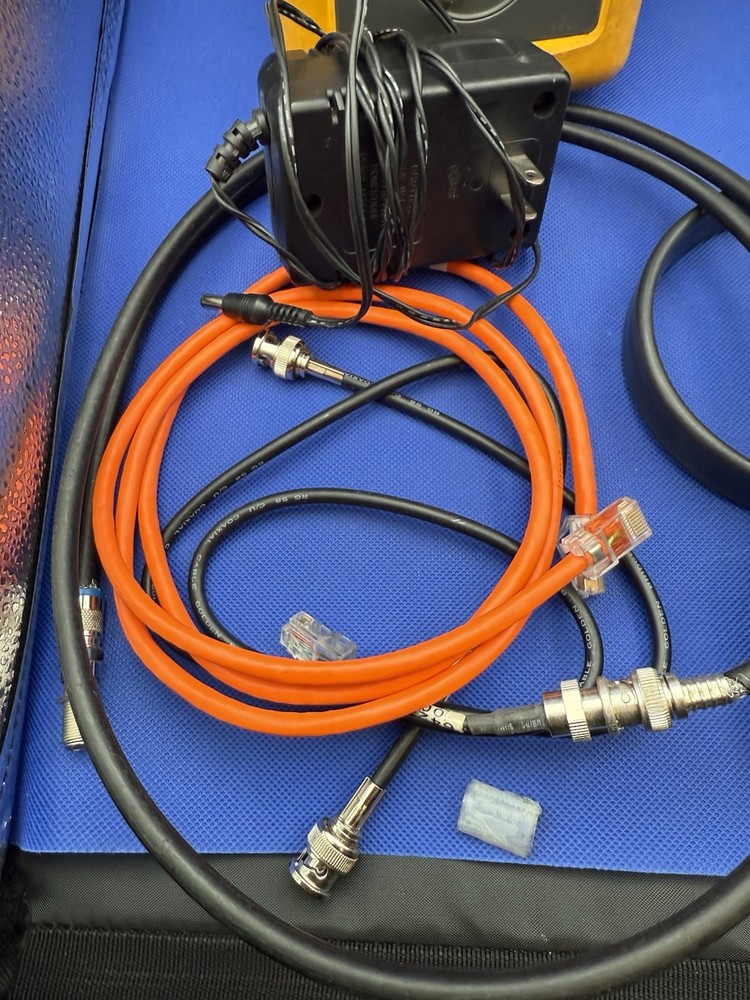 Fluke DSP-4000 Cable Analyzer 4000SR Kit