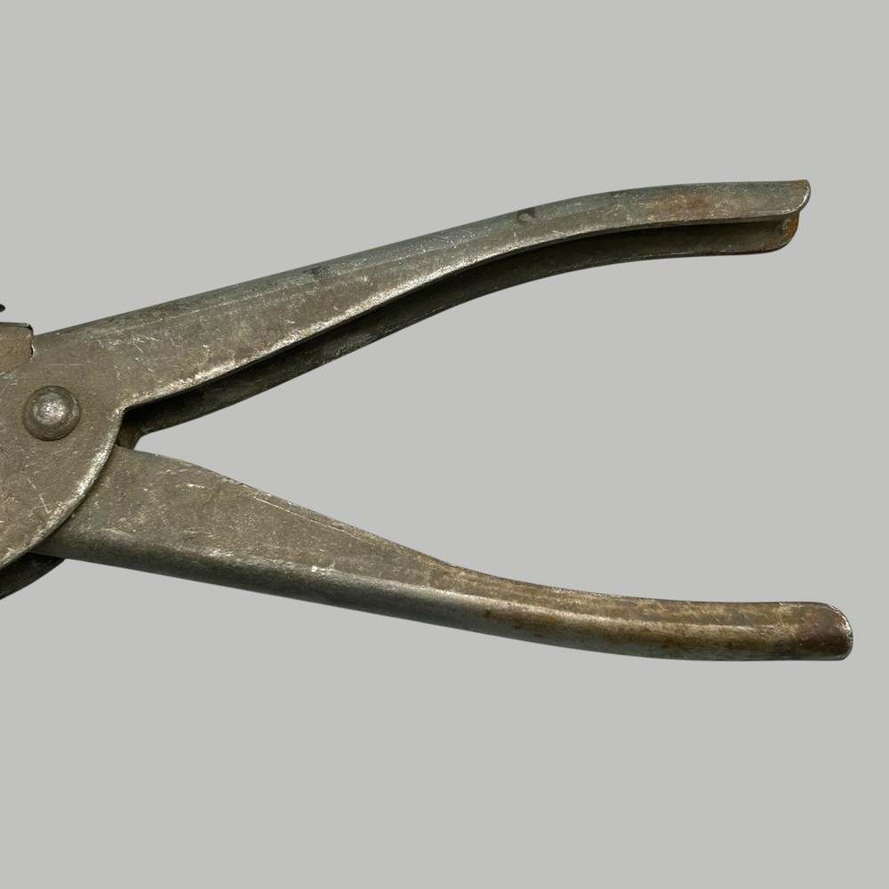 Clark-Feather Mfg. Co. CF-70 Spark Plug Gapping Spring-Loaded Pliers Ships Quick