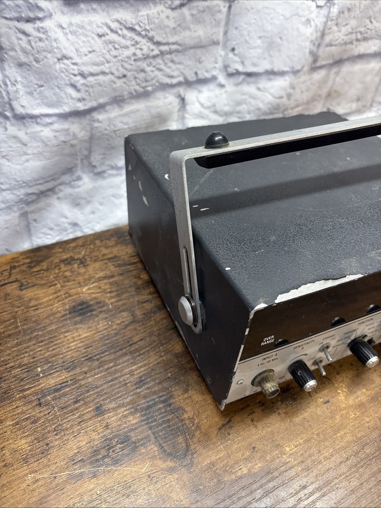 Simpson 7026 Universal Electronic Counter Frequency Timer Test Equipment