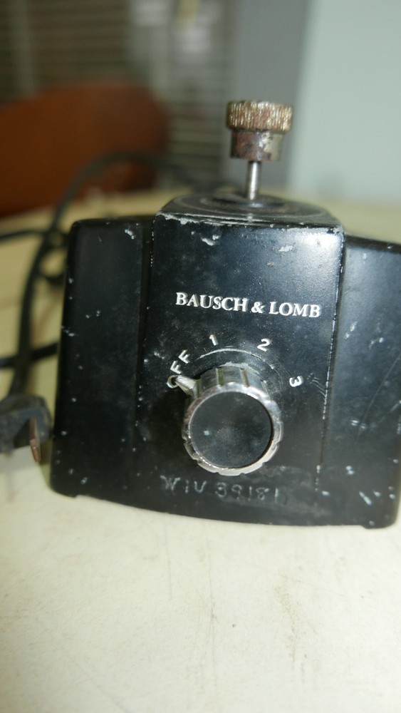 Bausch & Lomb 31-33-52  Microscope Variable Intensity Transformer Base Only