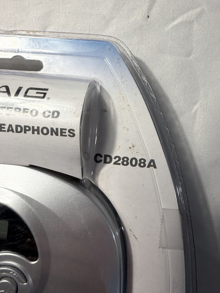 Craig Portable Compact Disc CD Player MODEL CD2808A Silver H82